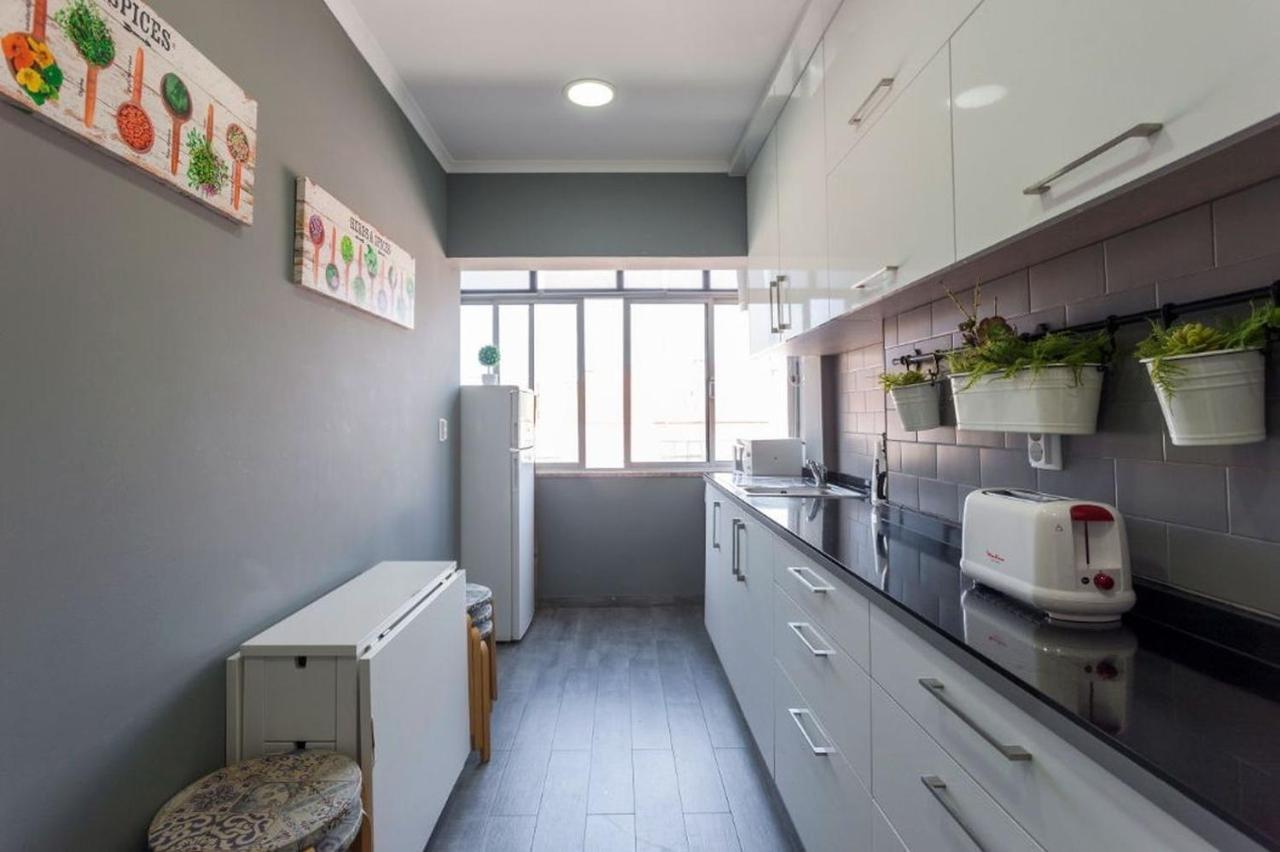Be Local - Apartment With 2 Bedrooms In Moscavide - ลิสบอน ภายนอก รูปภาพ