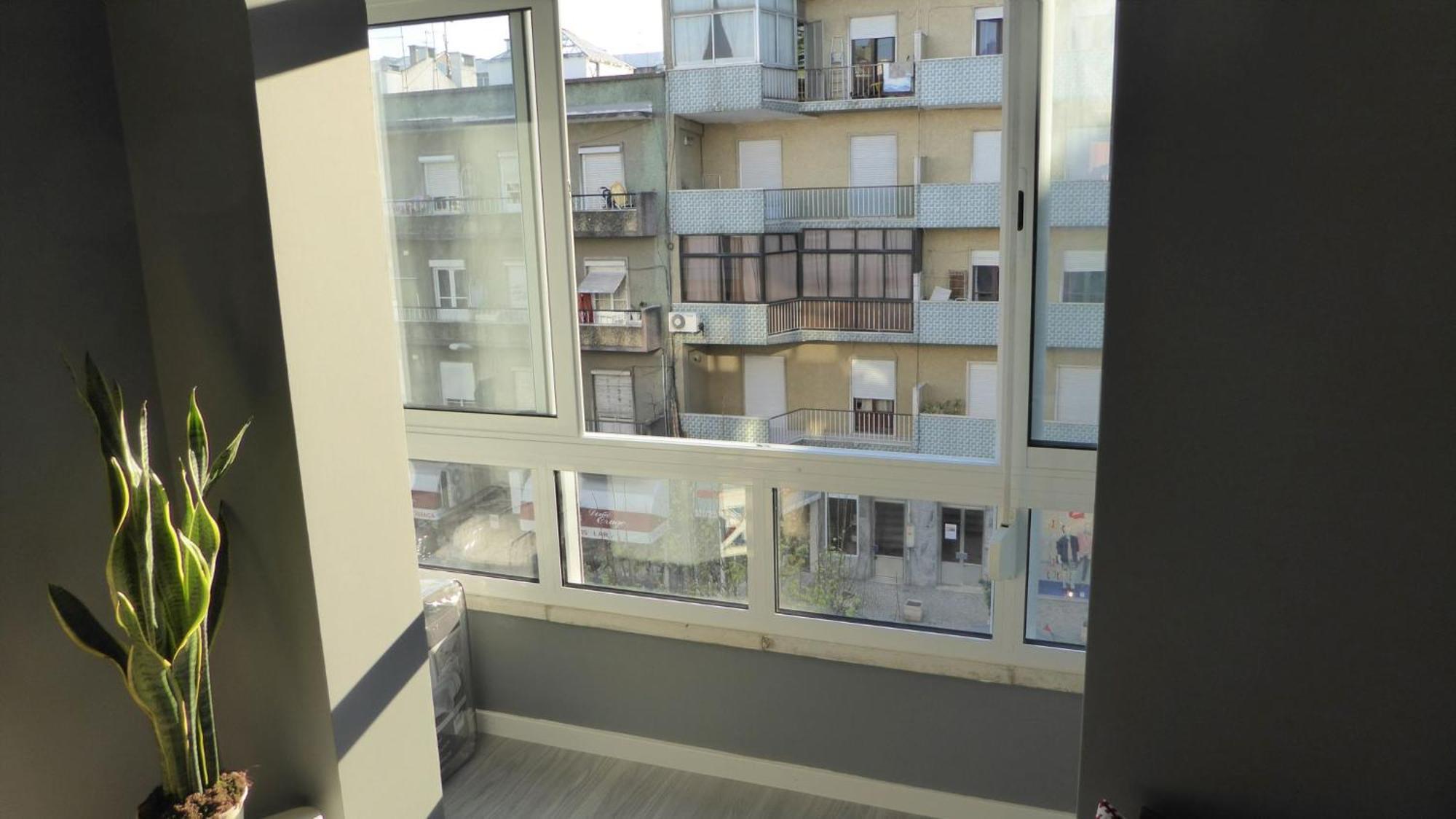 Be Local - Apartment With 2 Bedrooms In Moscavide - ลิสบอน ภายนอก รูปภาพ