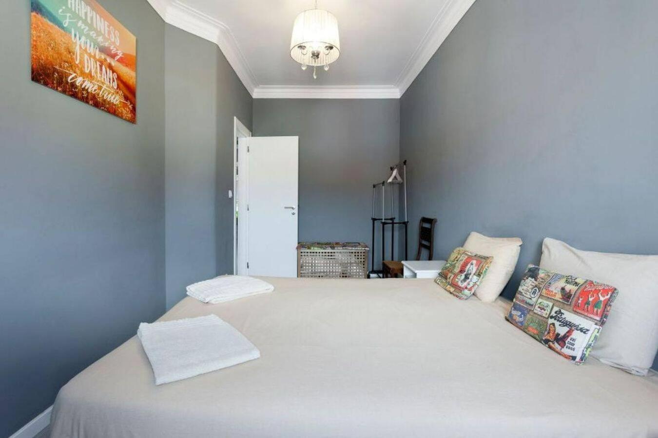 Be Local - Apartment With 2 Bedrooms In Moscavide - ลิสบอน ภายนอก รูปภาพ